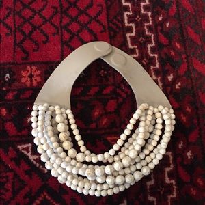 Lightly Worn Fairchild Baldwin Necklace Cream